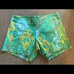 Lilly Pulitzer Deenie Shorts Sz 2 5”